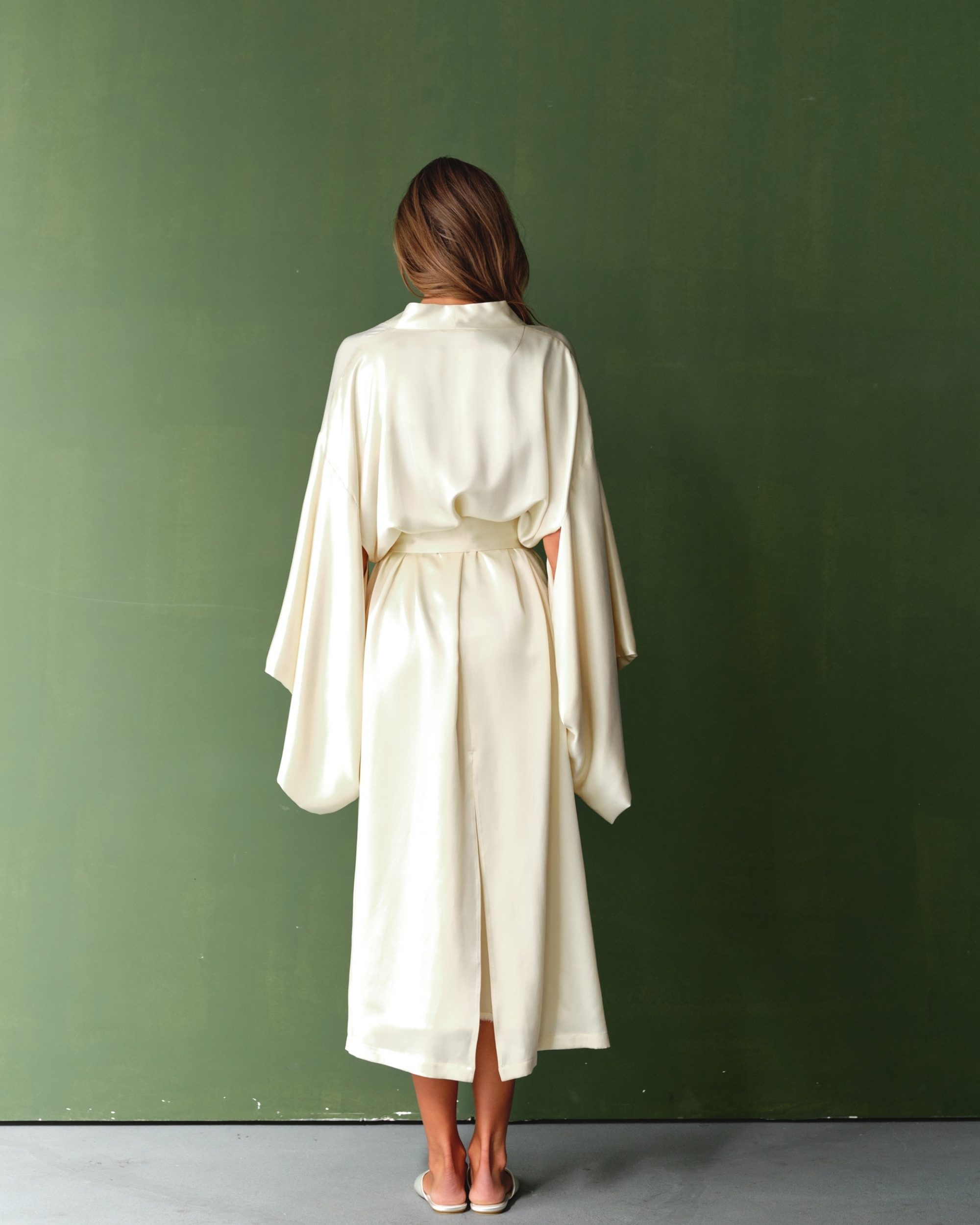 Vanilla Touch Silk Kimono